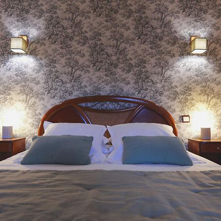 Auberge Du Cheval Blanc - Teritoria Selles-Saint-Denis Екстериор снимка