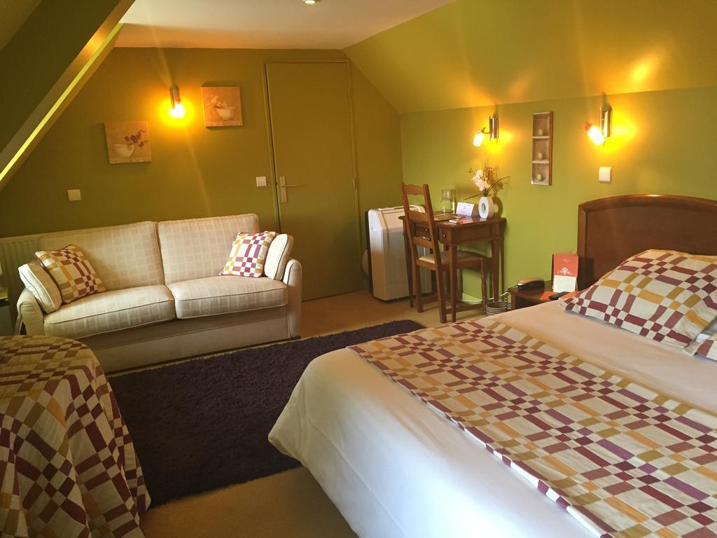 Auberge Du Cheval Blanc - Teritoria Selles-Saint-Denis Екстериор снимка