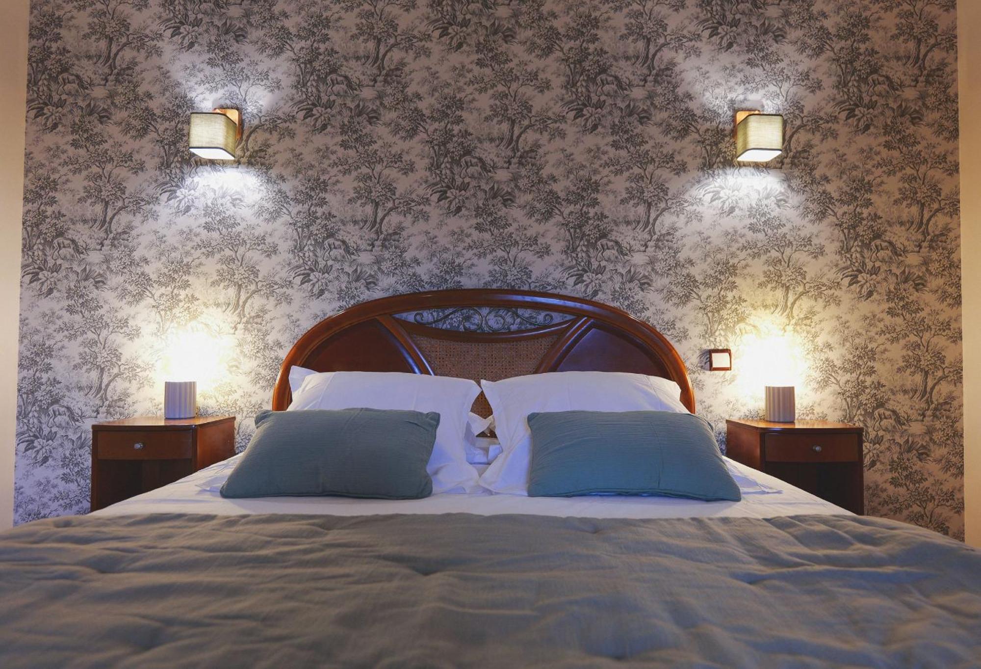 Auberge Du Cheval Blanc - Teritoria Selles-Saint-Denis Екстериор снимка