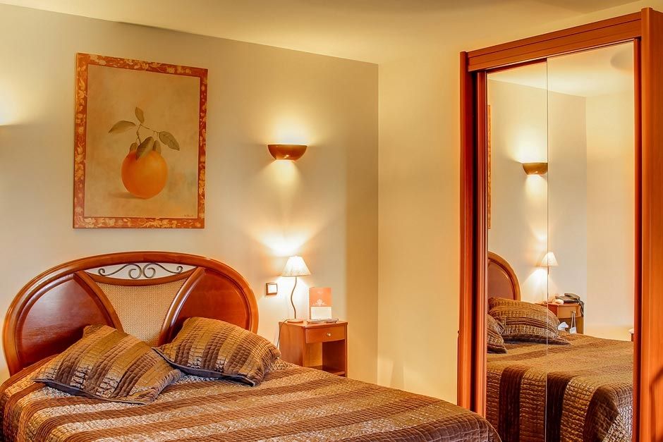 Auberge Du Cheval Blanc - Teritoria Selles-Saint-Denis Стая снимка